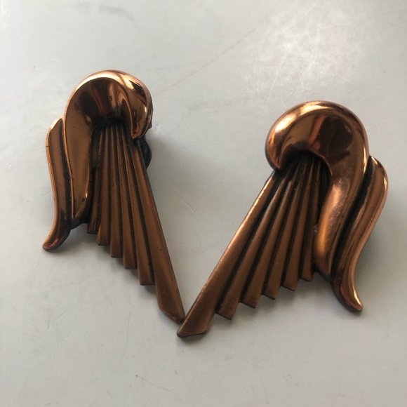 Elegant Copper Winged Jewelry Set - Picture 12 of 13